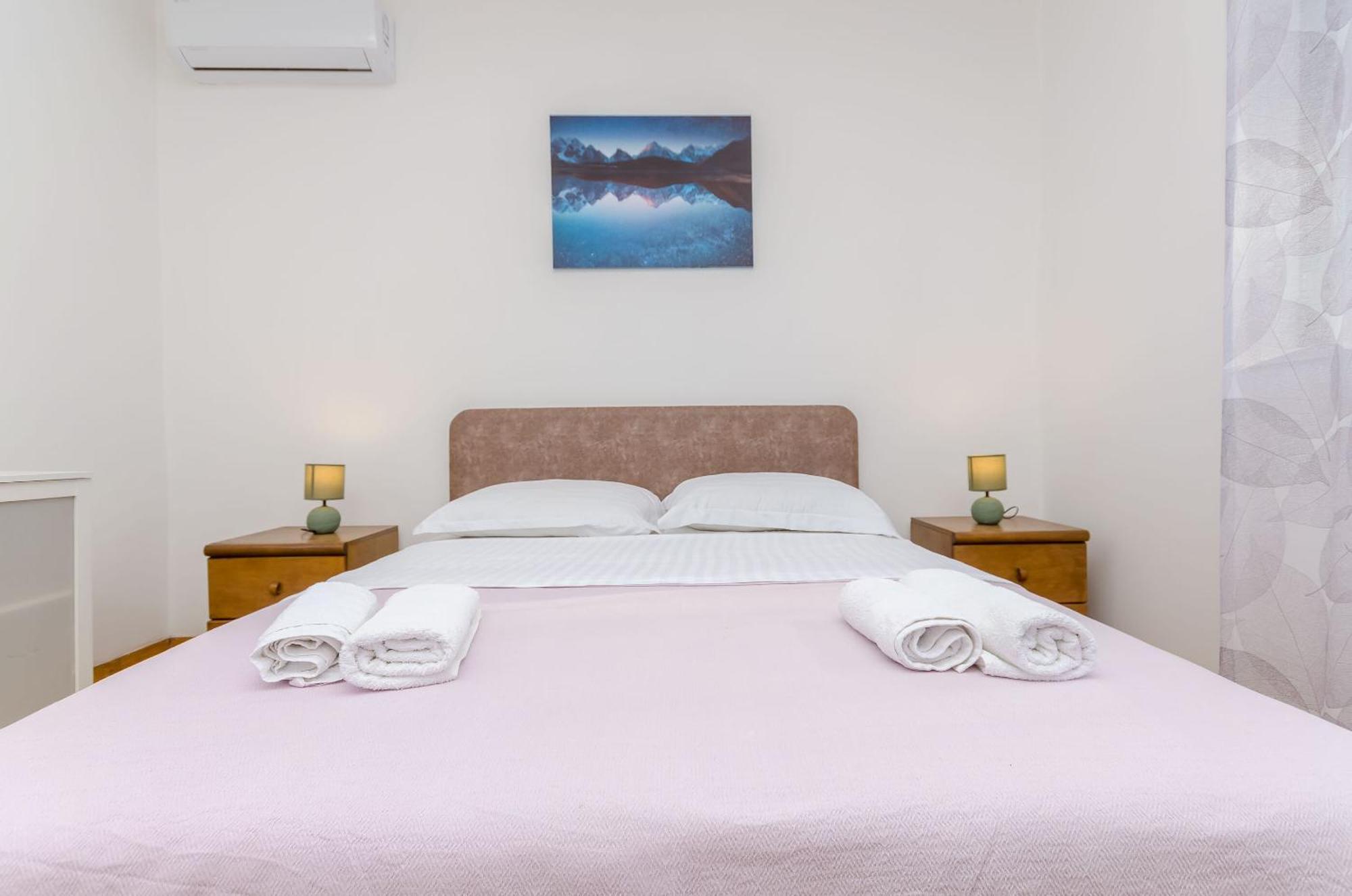 Apartments Tabak Trogir Kültér fotó